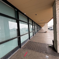 Commercial-window-cleaning-Clovis-Ca 2