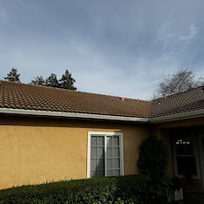 Roof-washing-Visalia-ca 4