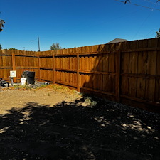 Wood-fence-cleaning-Visalia-CA 1